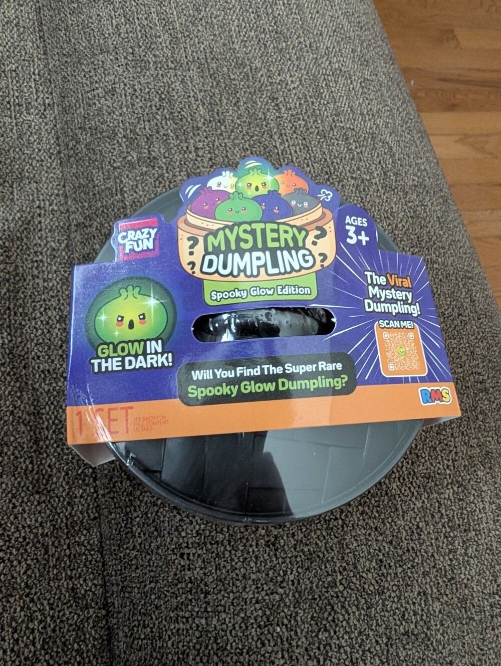 NEW Mystery Dumpling Spooky Glow Edition